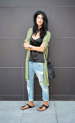 Unique trending Birkenstock outfit ideas: Trench coat,  Birkenstocks Outfits  
