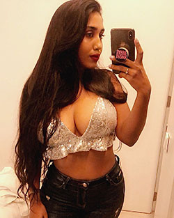 Cute girls most liked snapchat bhabhi, Scarlett Johansson: Kim Kardashian,  Scarlett Johansson,  Hot Instagram Models,  MTV Splitsvilla  