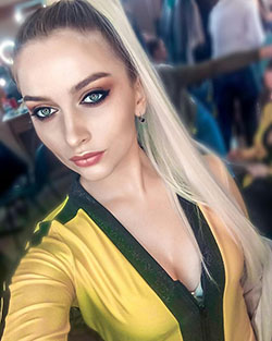 Aleksandra Glance blond hairs, Face Makeup Ideas, Natural Lipstick: Blonde Hair,  Cute Hairstyles,  Hairstyle Ideas,  Cute Instagram Girls  