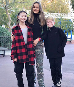 Kristina Pimenova tartan matching ideas for girls, Outerwear, street fashion: Tartan,  Kristina Pimenova Pics  