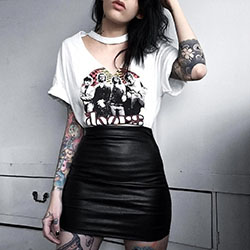 White and black outfit with trousers, shorts, blouse: T-Shirt Outfit,  White And Black Outfit  