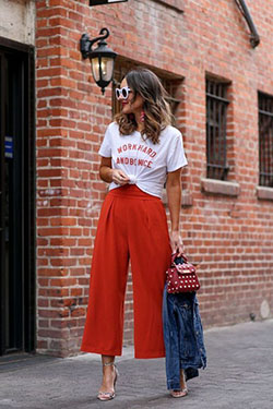 Dress down a jumpsuit, street fashion, t shirt: T-Shirt Outfit,  Street Style,  Orange Outfits  