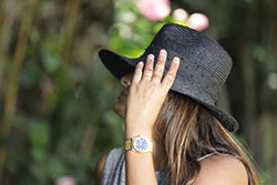 Dale vida a tu atuendo de festival de música con un tatuaje de henna | Comprar Mihenna: 
