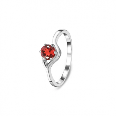 Traditional Dainty Garnet Rings For Every Occasion: 