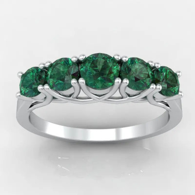 Best Emerald Band Ring: 