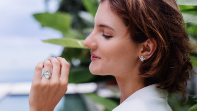 5 Unique Engagement Ring Styles You Need to See: 