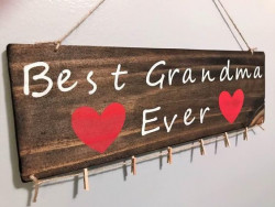 Show Grandma some love with this 