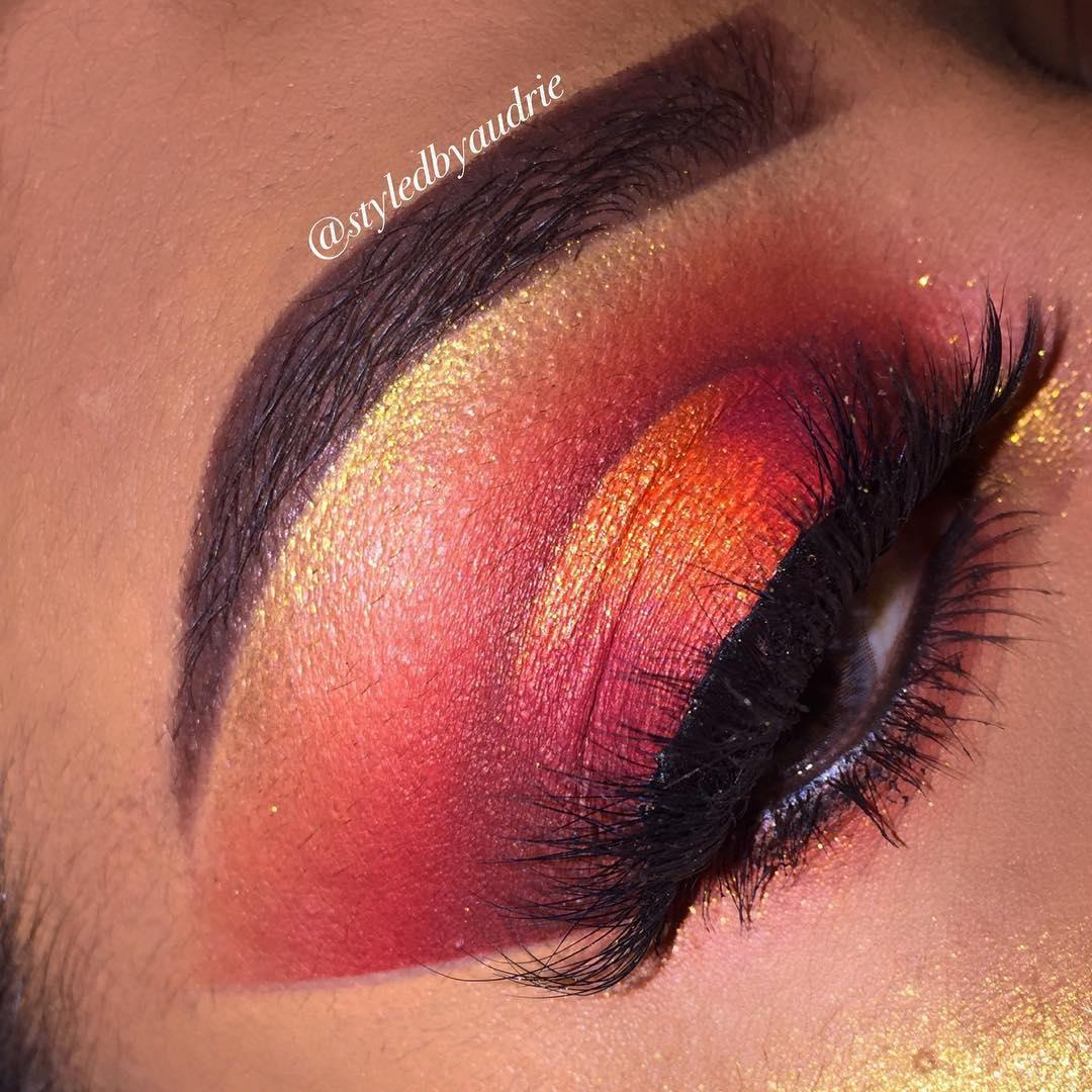 Ideas de maquillaje para una cita nocturna: ¿sí o no? ?
Etiqueta a alguien a quien le encantaría esto
Sigue a @fashionmakeupglam y etiqueta f...