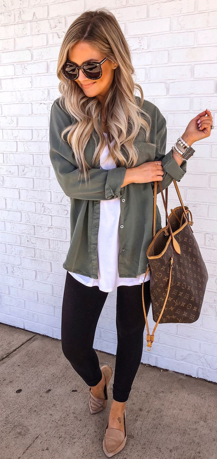 Casual wear leggings: winter outfits,  fashion blogger,  fashion goals,  Black Leggings  