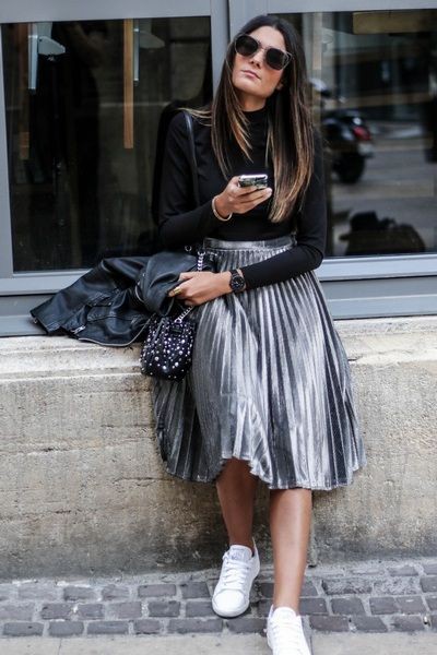 Look com tenis inverno 2017, Saia Prata: Skirt Outfits,  Casual Outfits,  Saia Prata  