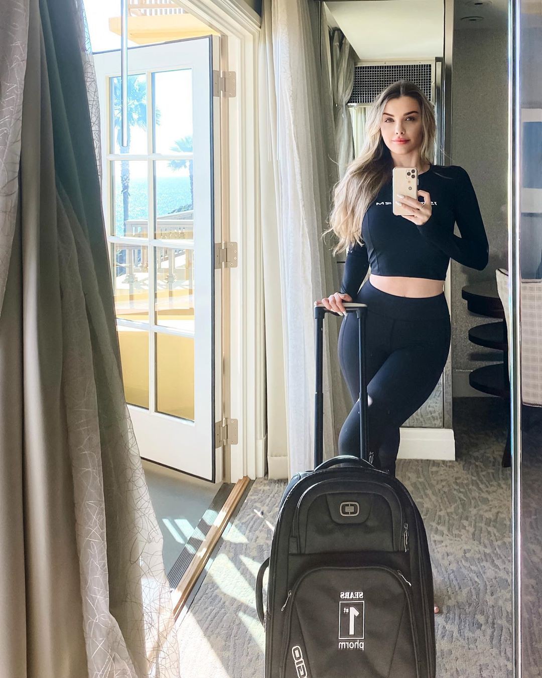Emily Sears sportswear dress for women, legs picture, attire ideas: Sportswear,  Australian Model Emily Sears  