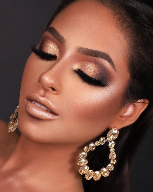Spunky Makeups for Lovely Ladies