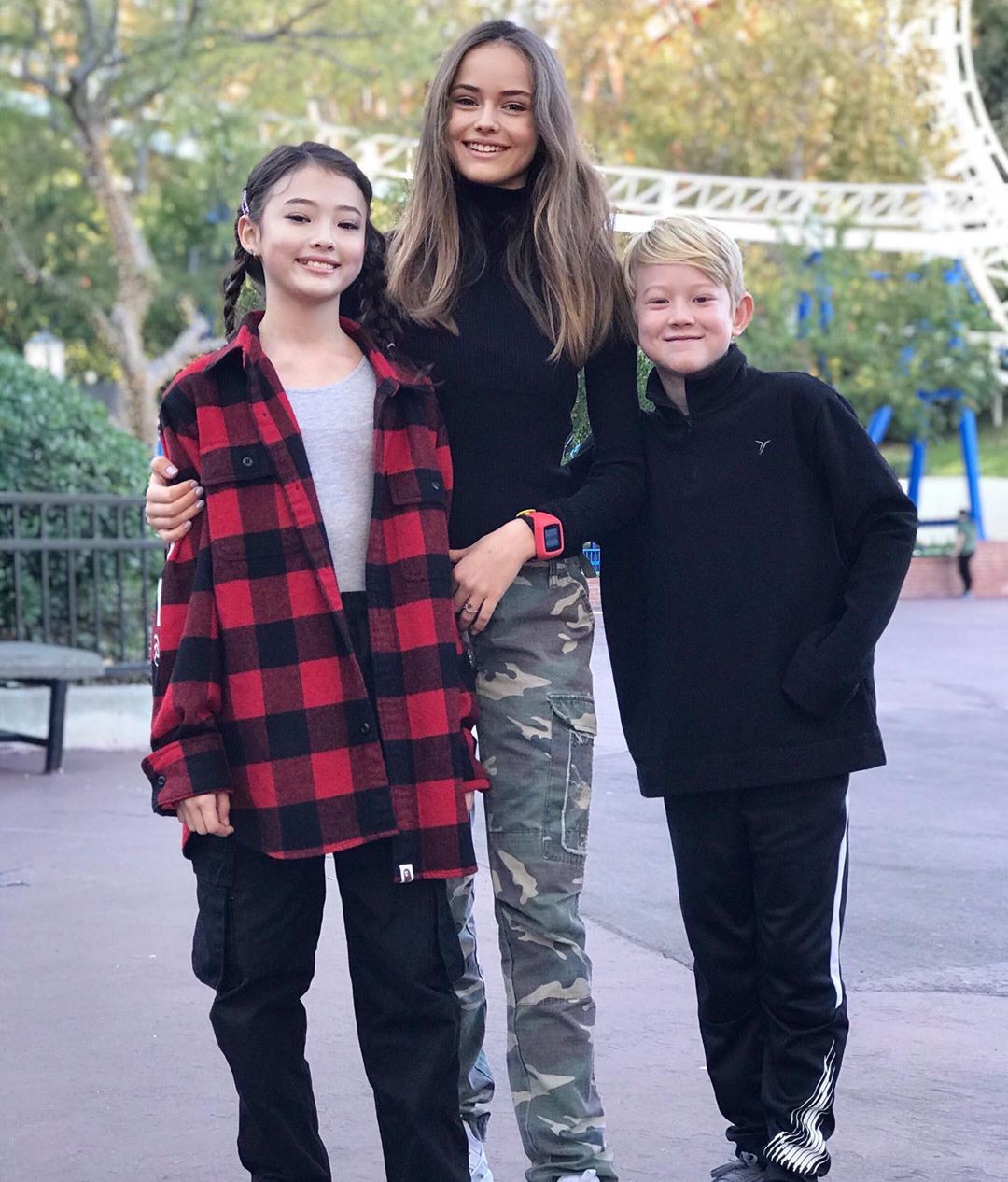 Kristina Pimenova tartan matching ideas for girls, Outerwear, street fashion: Tartan,  Kristina Pimenova Pics  