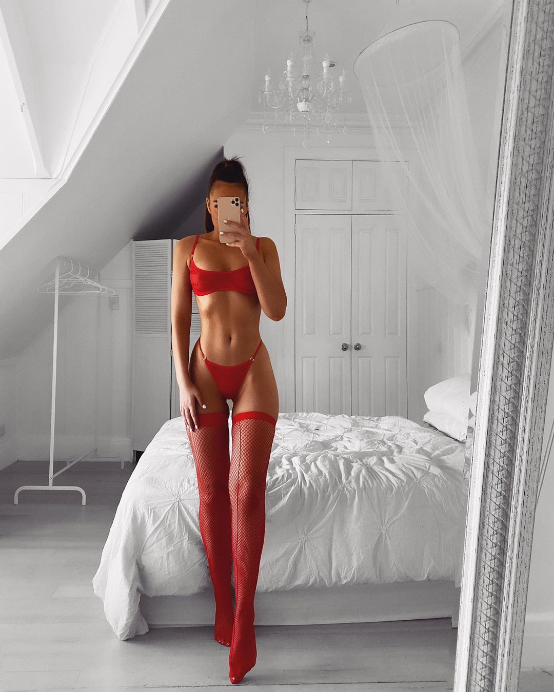 Emma Spiliopoulos undergarment, lingerie colour ideas, photoshoot ideas