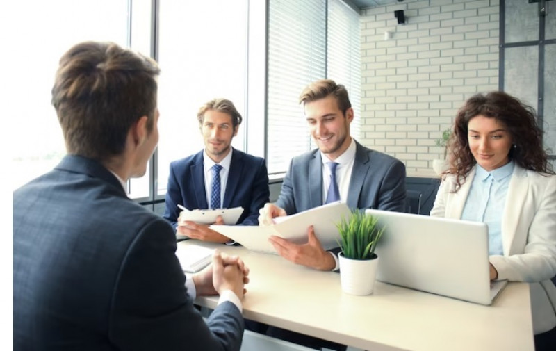 Human Resource Management Consultant in Al Ain: 