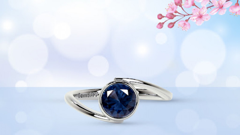 Five Reasons Why Sapphire Engagement Rings Are Trending: 