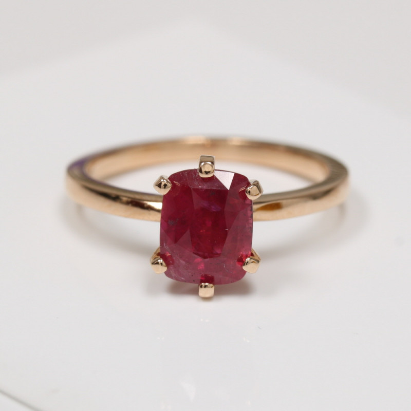 Buy Red Ruby Rings to Floor Your Special Someone: 