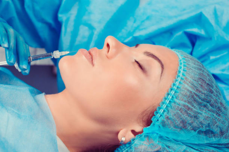 Reduces the Appearance of Wrinkles and Fine Lines:: 