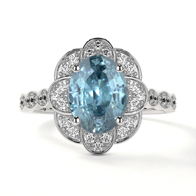 Excellent Grade Aquamarine Rings in Oval Shape: 
