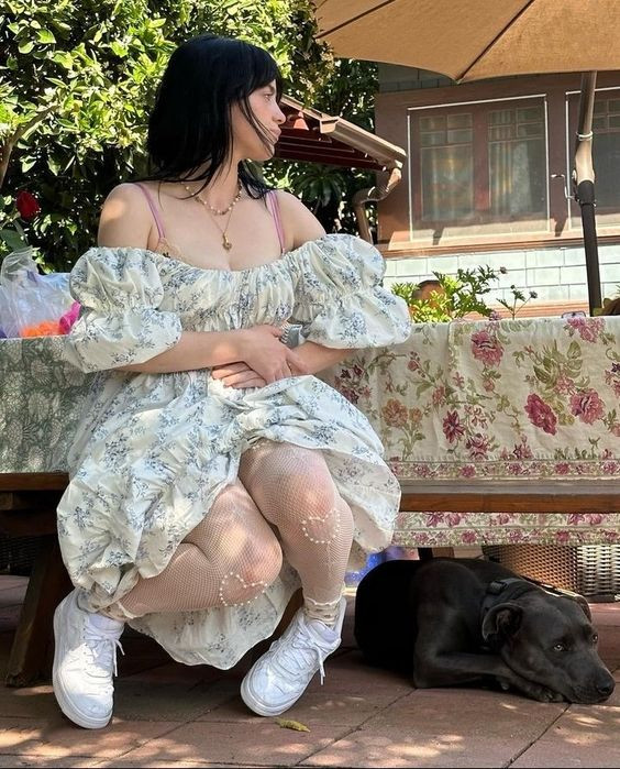 Billie Eilish Hot Pictures